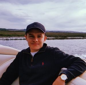 Meet your Posher, Leo